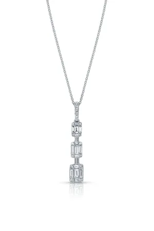 18 kt White Gold Baguette Diamond Cluster Pendant