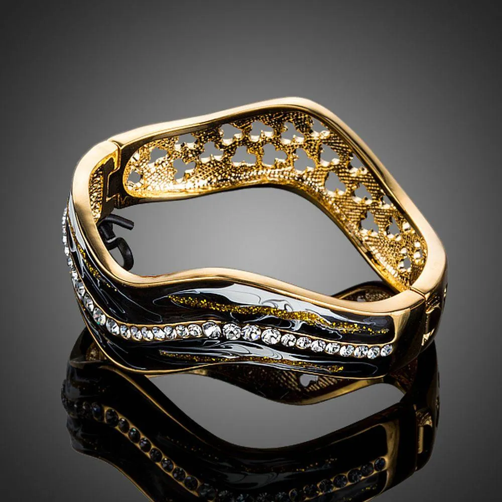 Artistic Black Wave Bangle -KBQ0081