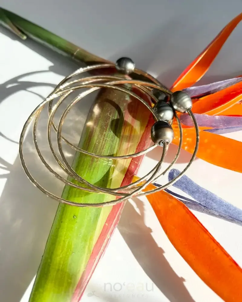 AUMOANA - Bangle With Single Tahitian Pearl