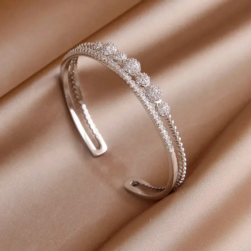Classic Luxury Zirconia Cross Charm Bracelets For Women Elegant Bangle