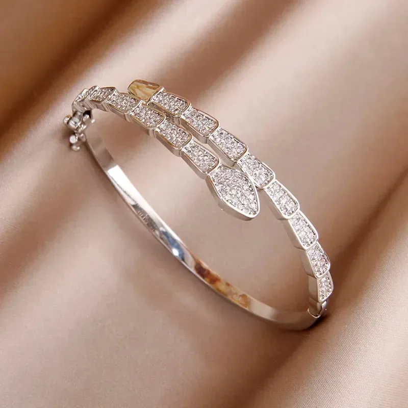 Classic Luxury Zirconia Cross Charm Bracelets For Women Elegant Bangle