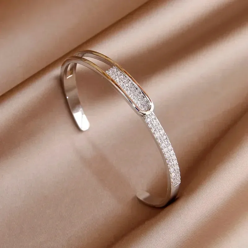 Classic Luxury Zirconia Cross Charm Bracelets For Women Elegant Bangle