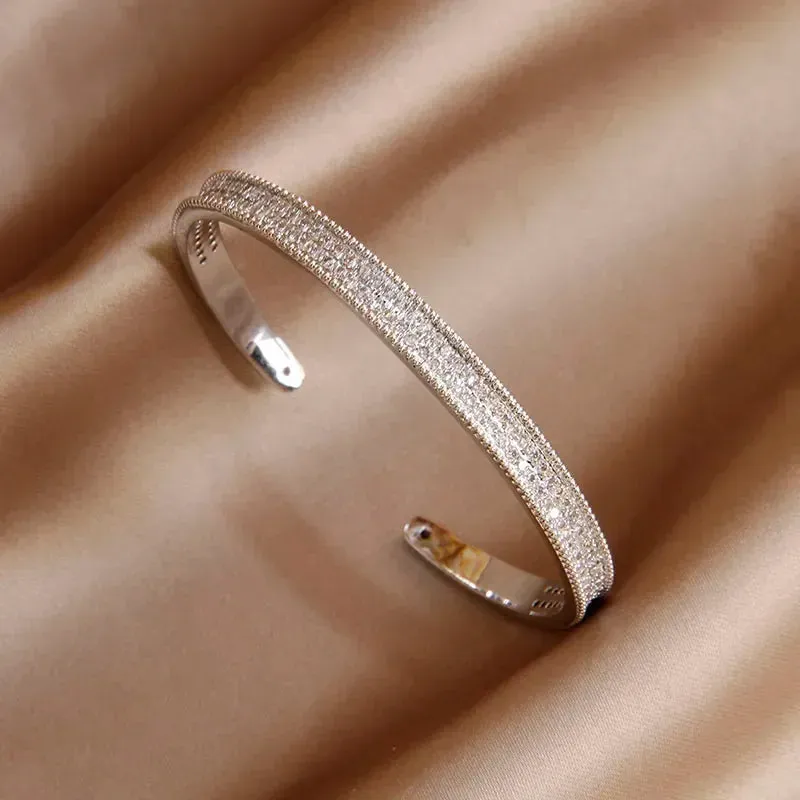 Classic Luxury Zirconia Cross Charm Bracelets For Women Elegant Bangle