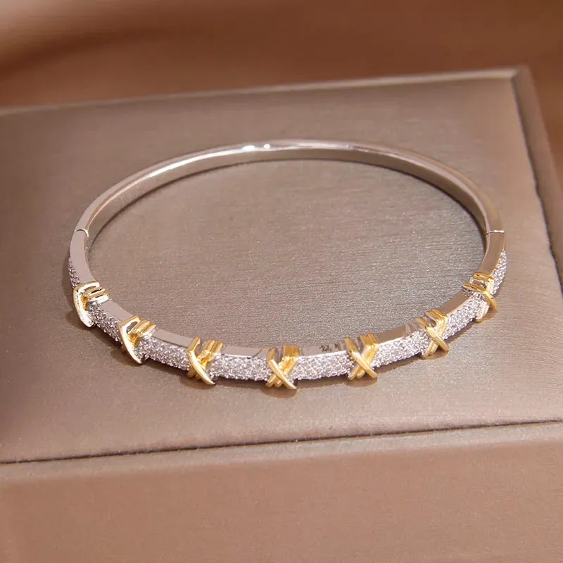 Classic Luxury Zirconia Cross Charm Bracelets For Women Elegant Bangle