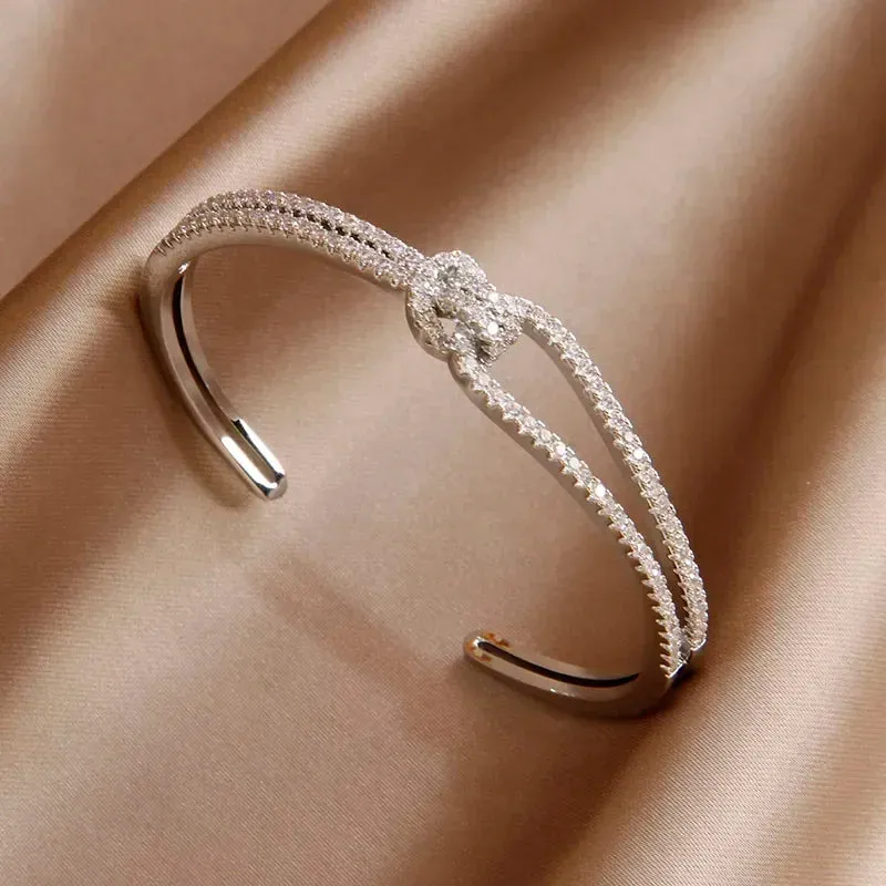 Classic Luxury Zirconia Cross Charm Bracelets For Women Elegant Bangle