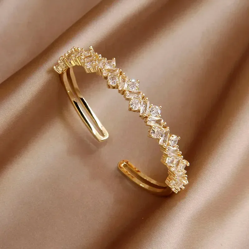 Classic Luxury Zirconia Cross Charm Bracelets For Women Elegant Bangle