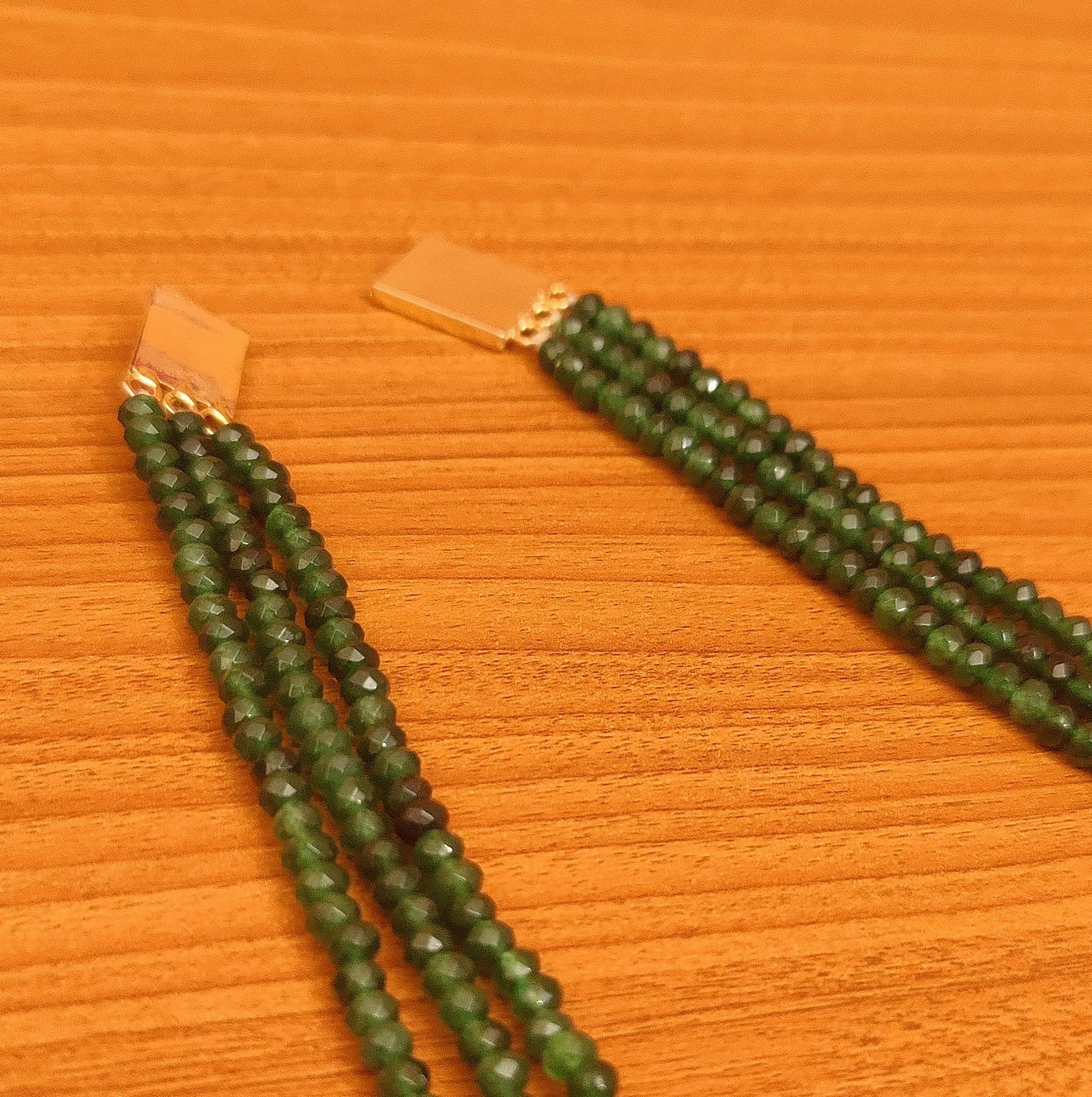 GREEN ONYX 3 LINE MULTILAYERED NECKLACE