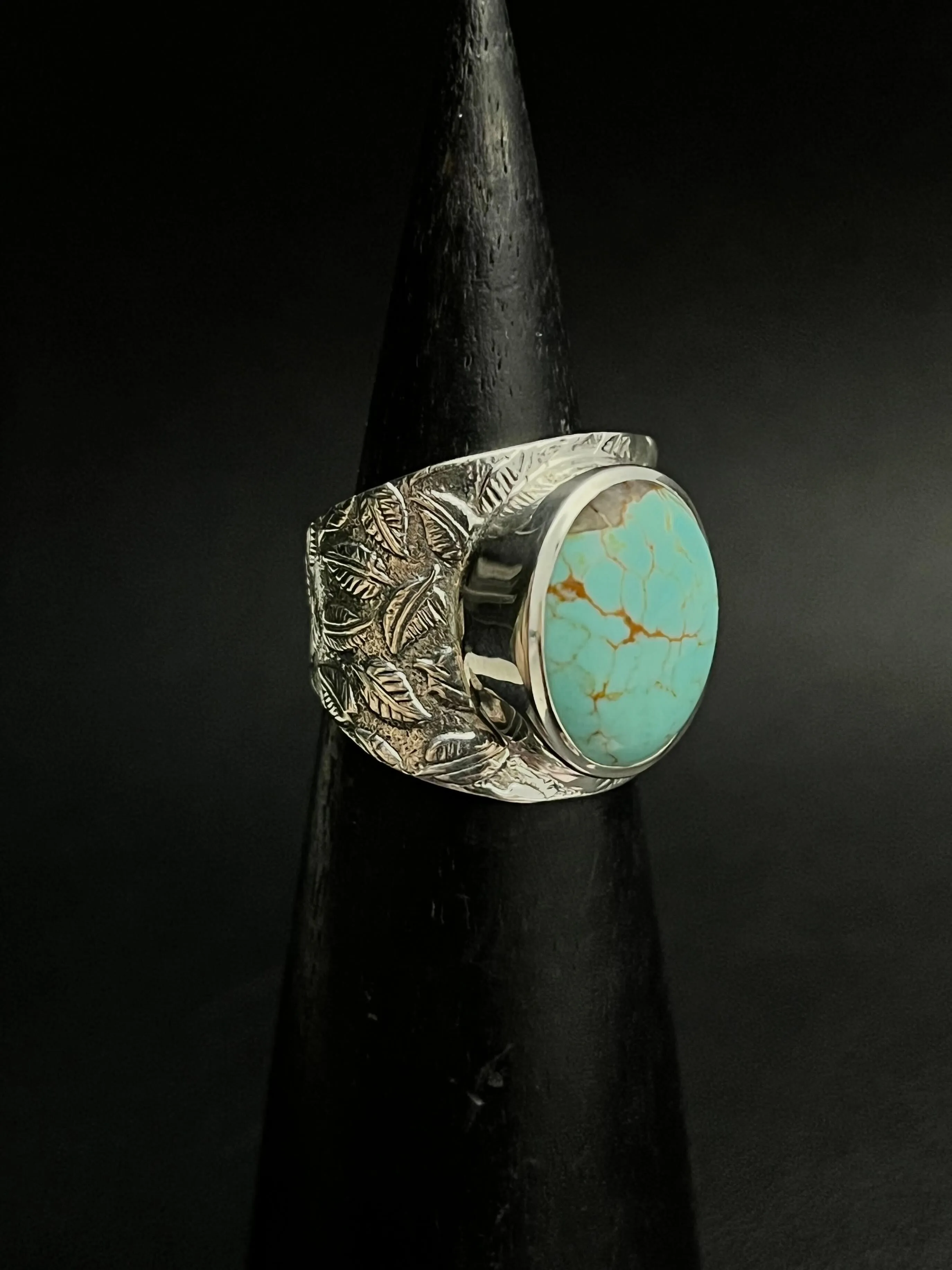 •LEAF IMPRESSION• mexican turquoise   silver ring - size 8