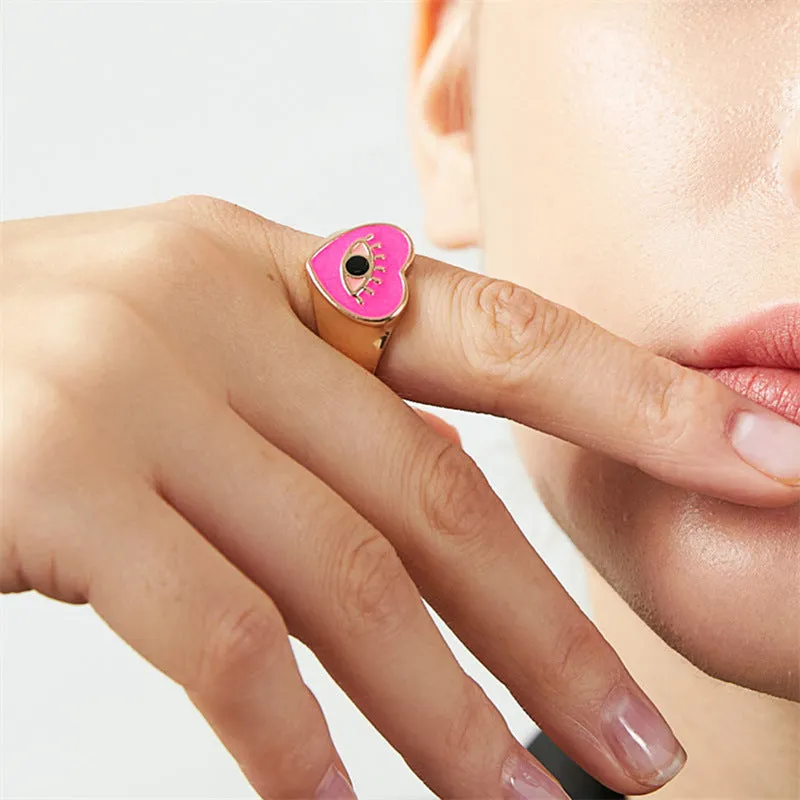 Pink Love Rings: Retro High-End Feel Vienna Verve Ring