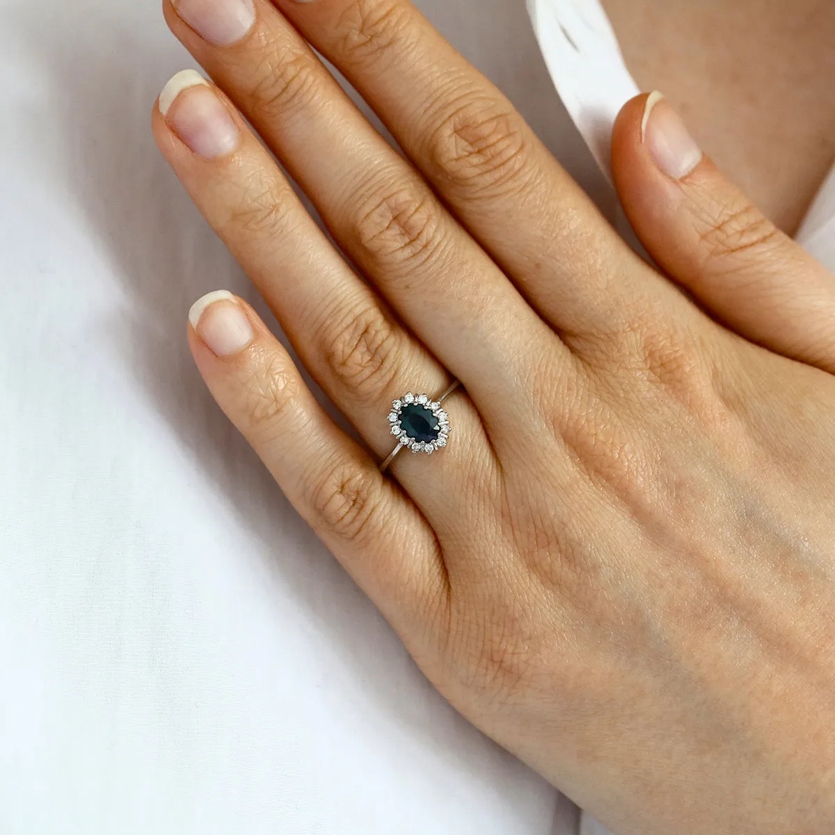 Sapphire and Diamond Bar Set Cluster Ring | Pre-Loved | 18K White Gold