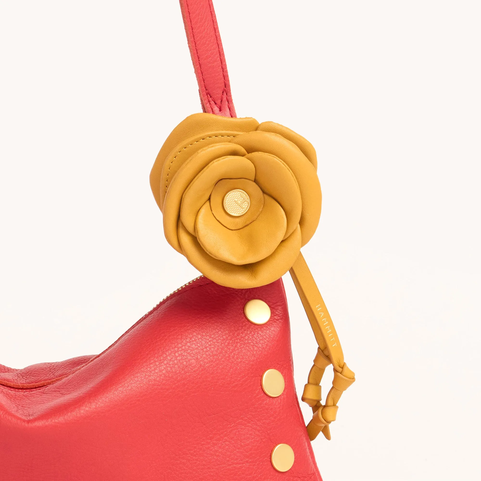 Vince Floral Charm | Chanterelle /Brushed Gold