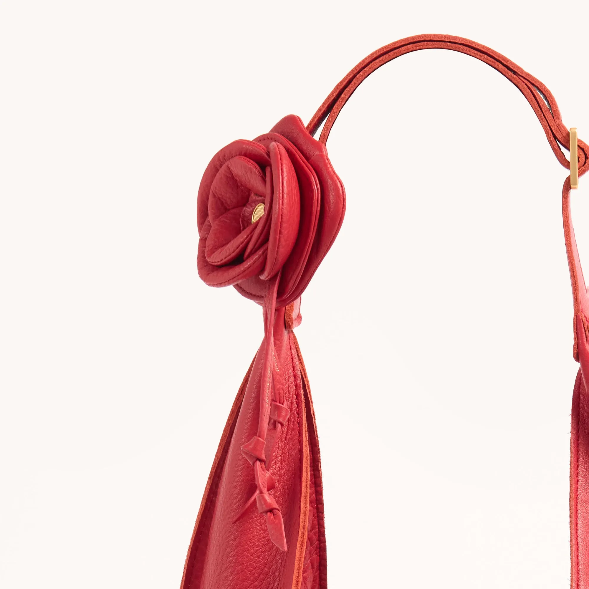 Vince Floral Charm | Poppy Red/Brushed Gold
