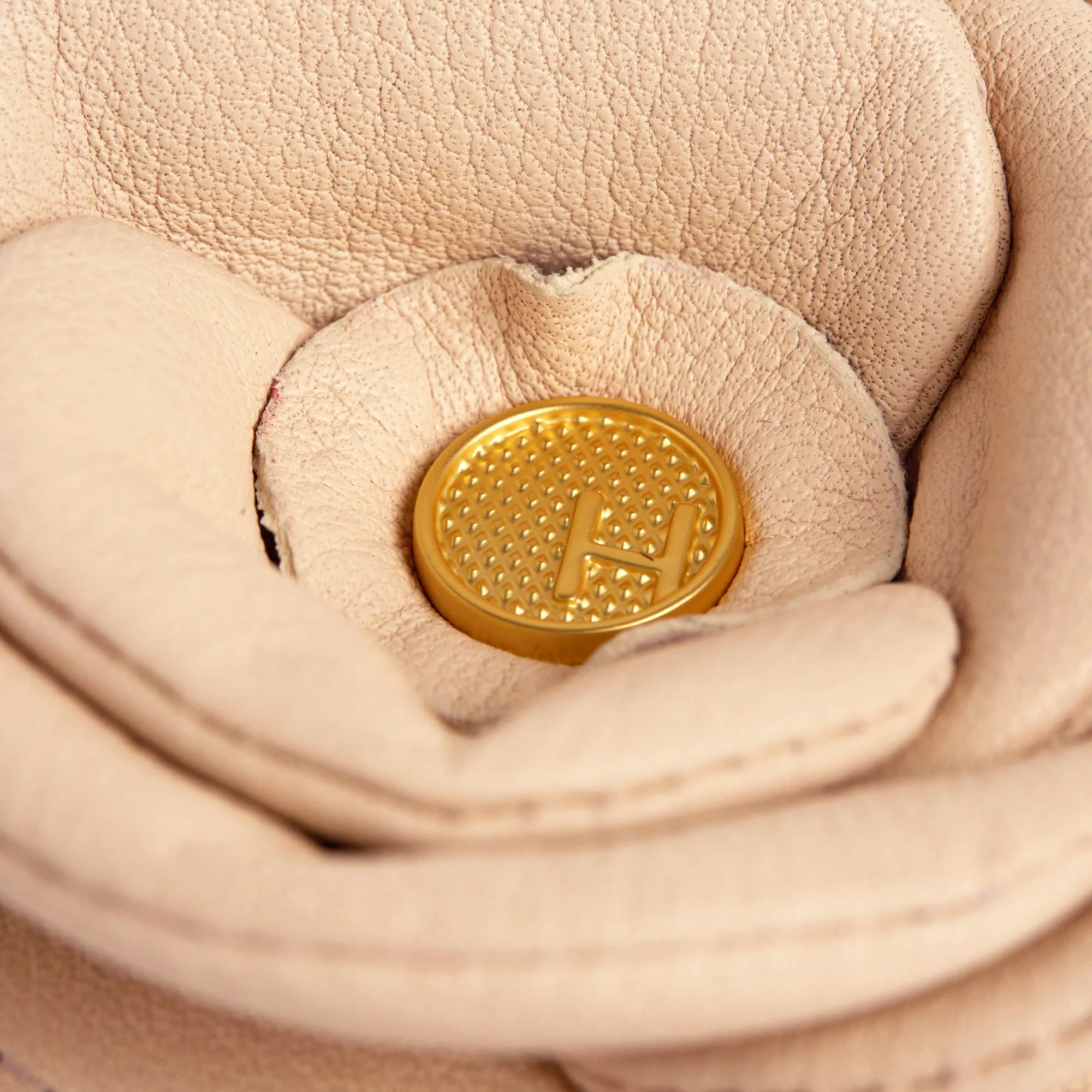 Vince Floral Charm | Superbloom Pink/Gold