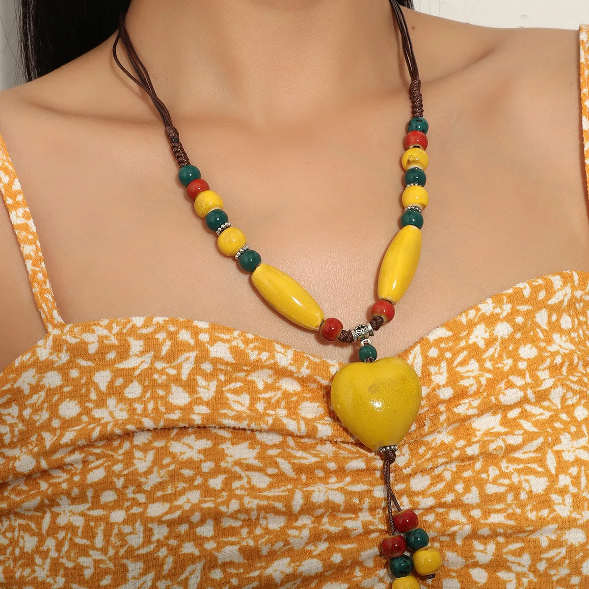 Wholesale Ceramic Gravel Colored Necklaces