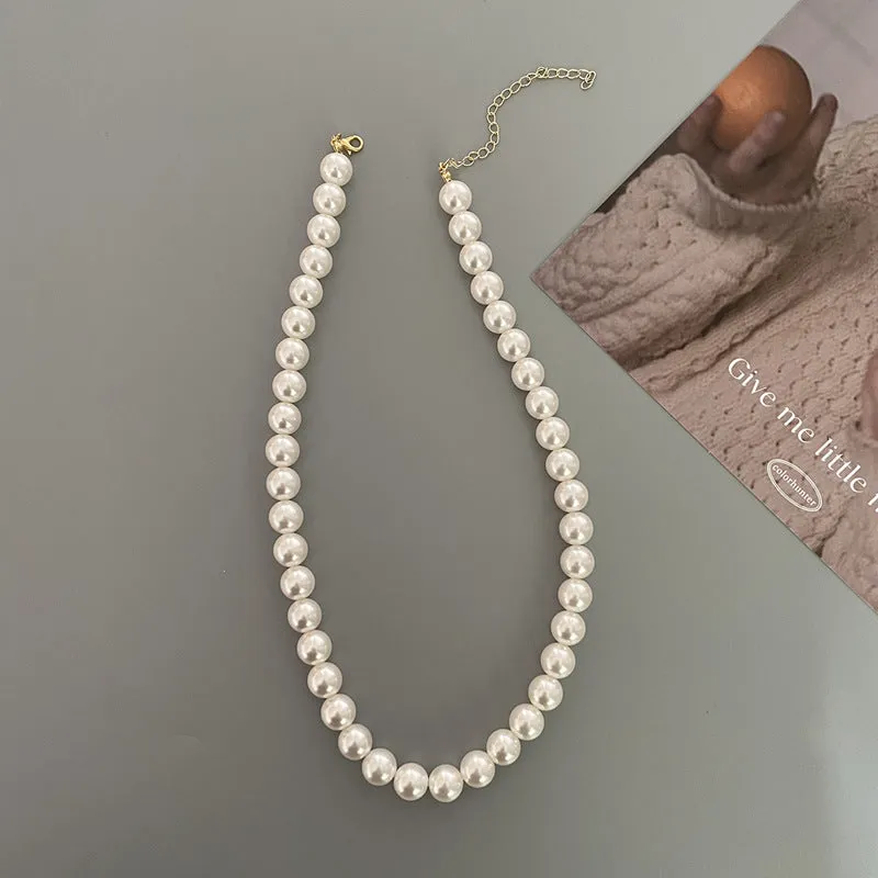 Wholesale Collarbone Mixed Material Necklaces