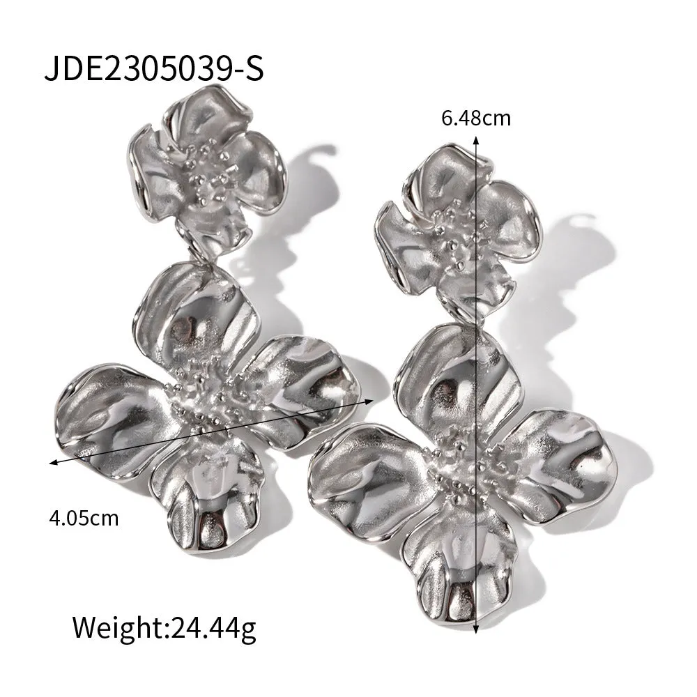 Wholesale Flower Sunflower Stainless Steel Necklaces